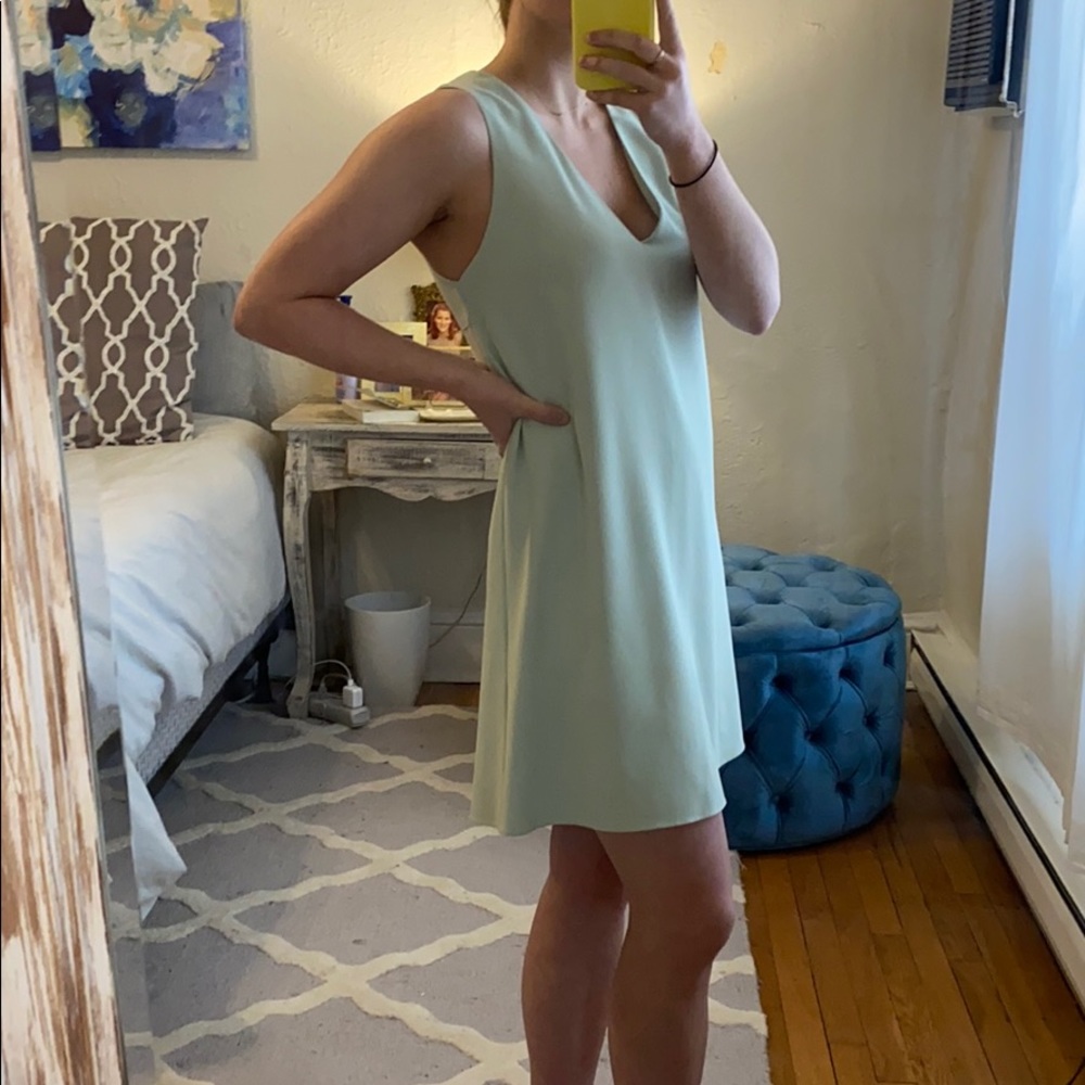 alice + olivia mint shift dress